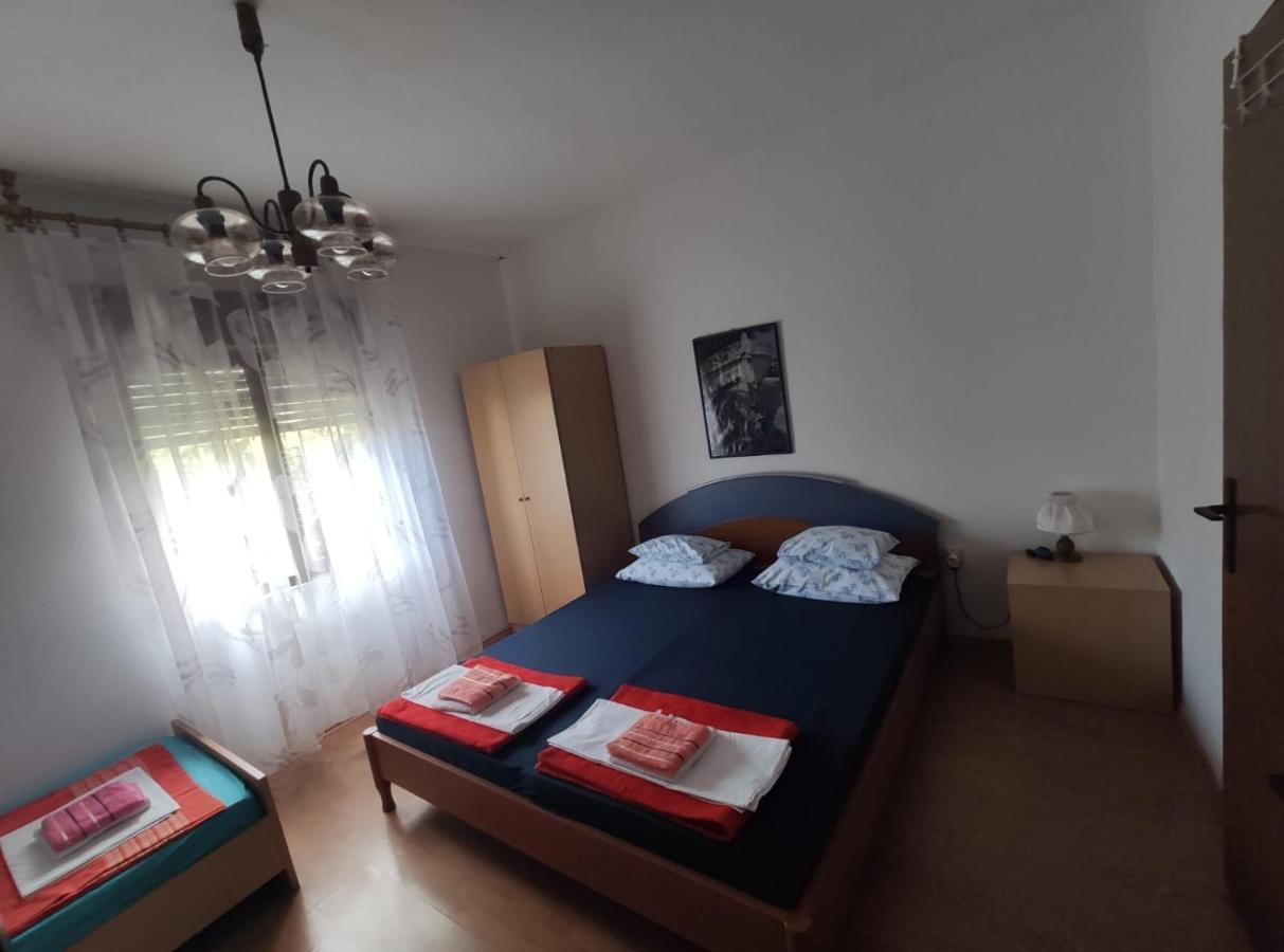 Family Apartment Near Beach Biograd Na Moru Extérieur photo